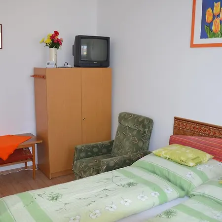 Orchidea Apartman *