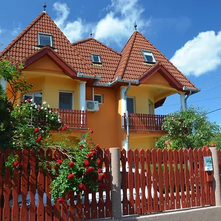 Апартаменты Orchidea