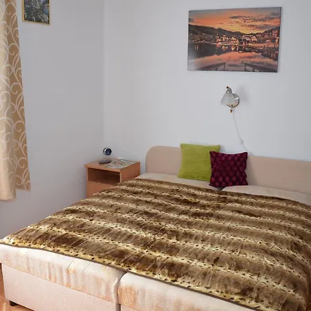 Apartman Orchidea *
